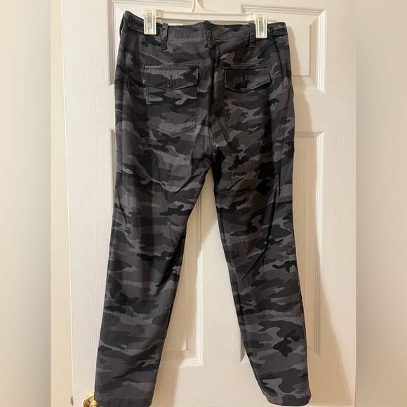 G1 Goods Camo Women's Pants - Picture 7 of 7